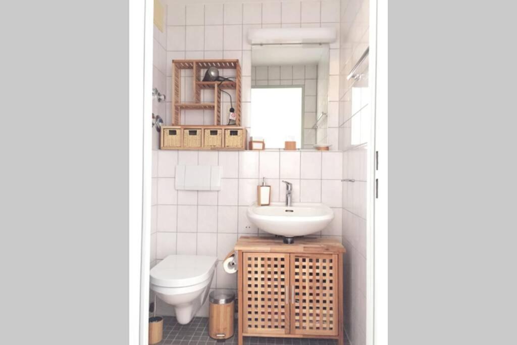 Apartment-Mitten In Konstanz, Gratis Parkplatz & Fahrrader, Netflix Tv Eksteriør billede