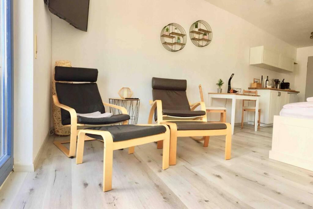 Apartment-Mitten In Konstanz, Gratis Parkplatz & Fahrrader, Netflix Tv Eksteriør billede